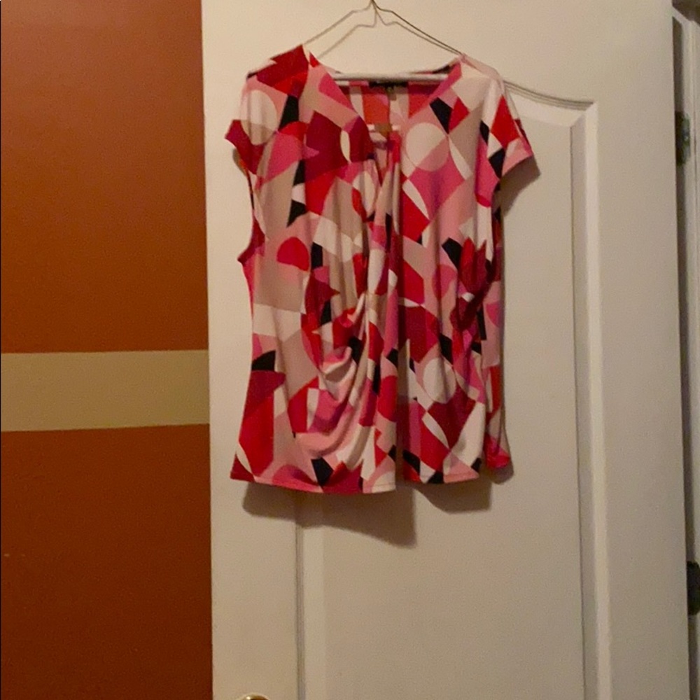 Top - Picture 2 of 3